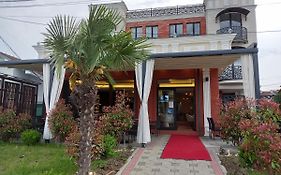 Conti Hotel & Restaurant